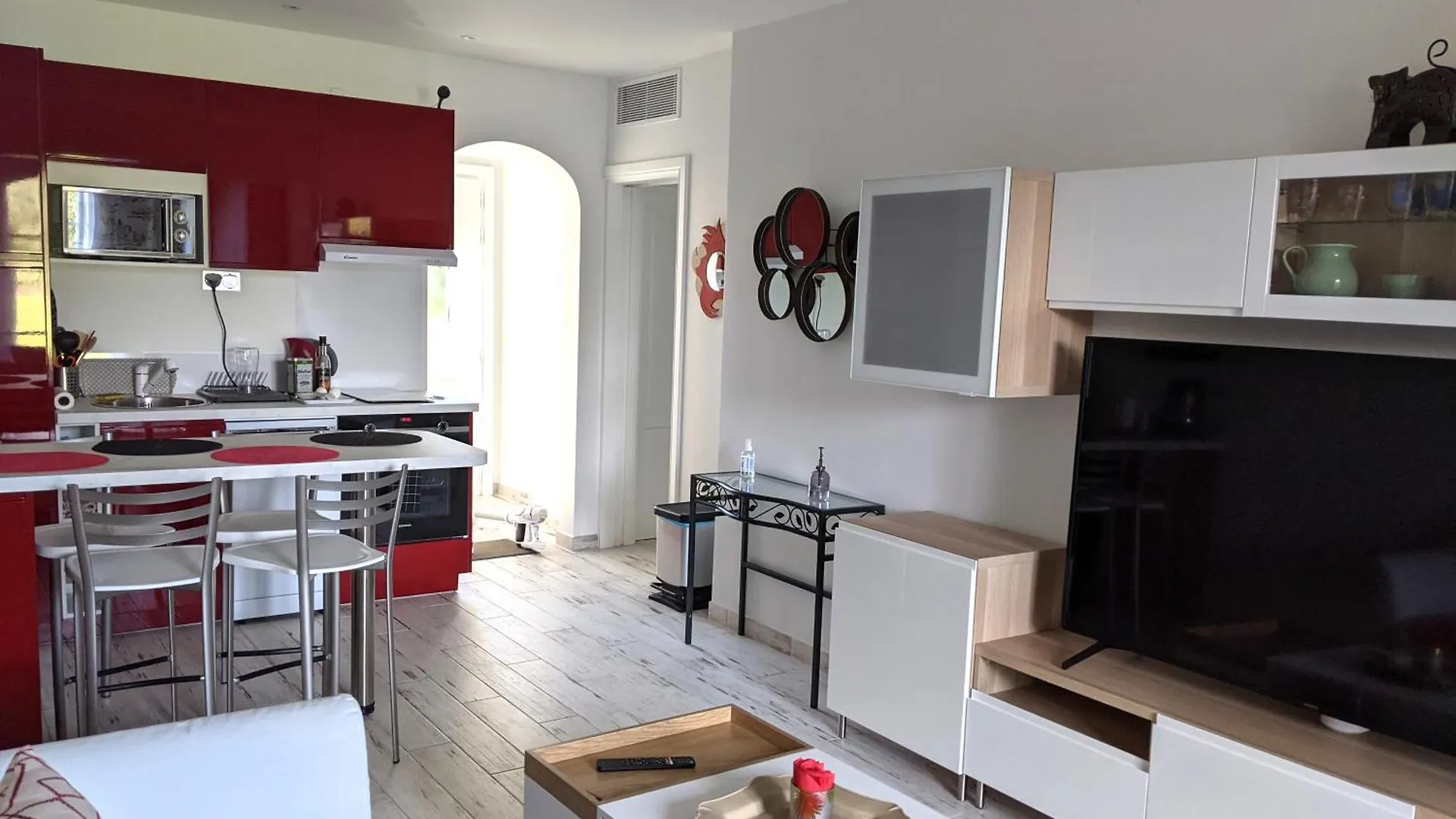 Appartement Joli F2 Saint Endreol HAMEAU PALAYSON Var La Motte